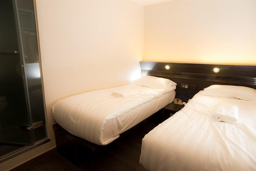 Welcome Inn Хонконг Екстериор снимка