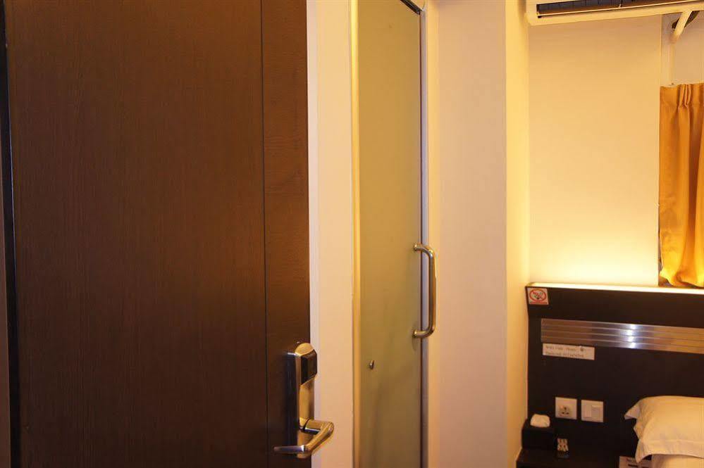 Welcome Inn Хонконг Екстериор снимка